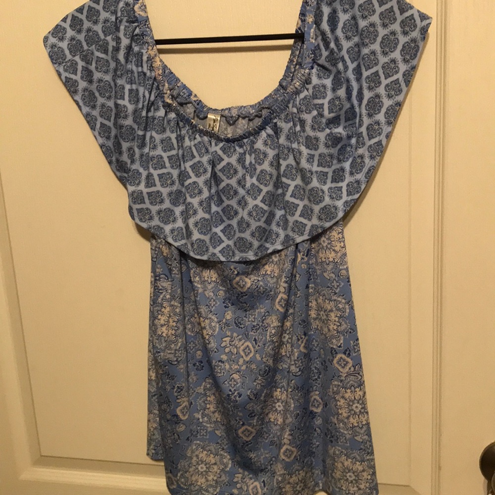 Blue blouse